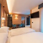 Dolomiti Luxury Mountain View Bike Friendly 4*