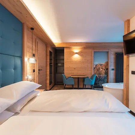 Dolomiti Luxury Mountain View Bike Friendly Lejlighedshotel Canazei