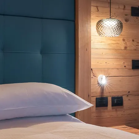 Dolomiti Luxury Mountain View Bike Friendly Aparthotel 4*