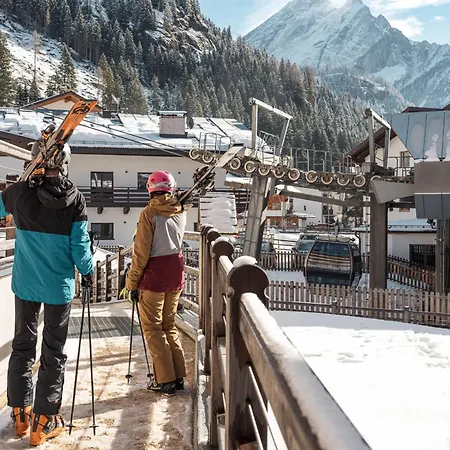 Dolomiti Luxury Mountain View Bike Friendly Canazei