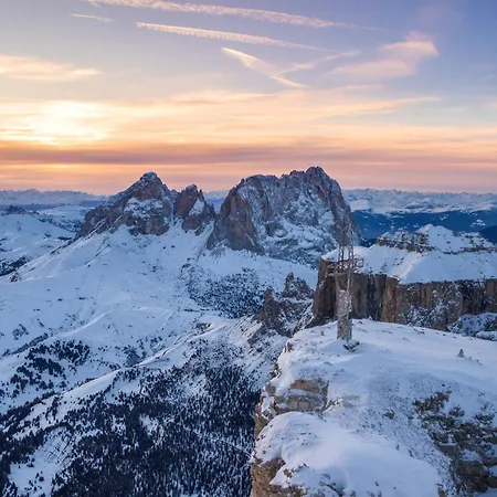 Dolomiti Luxury Mountain View Bike Friendly Canazei