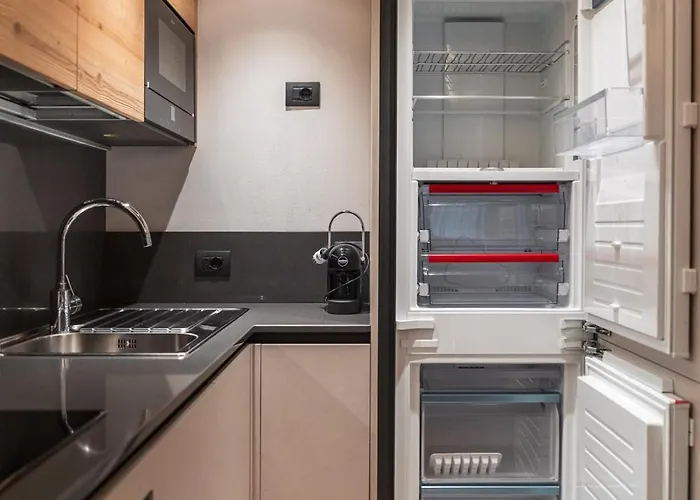 Dolomiti Luxury Mountain View Bike Friendly Aparthotel