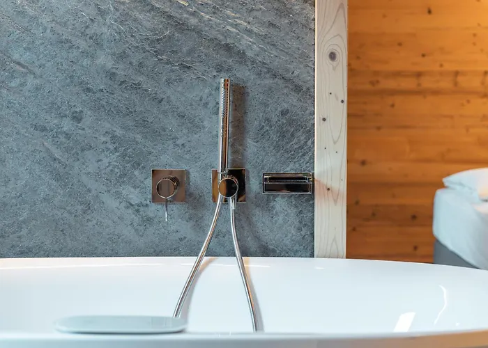 Dolomiti Luxury Mountain View Bike Friendly Aparthotel Canazei