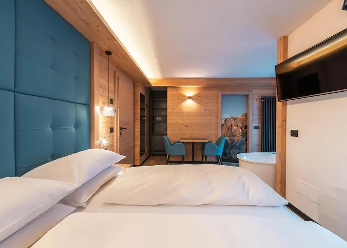 Dolomiti Luxury Mountain View Ski-in Ski-out