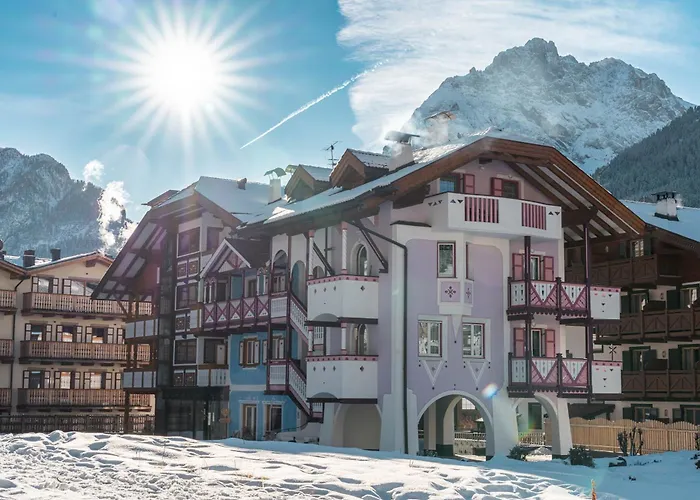 Aparthotel Dolomiti Luxury Mountain View Bike Friendly 4*