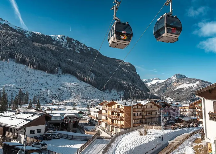 Aparthotel Dolomiti Luxury Mountain View Bike Friendly